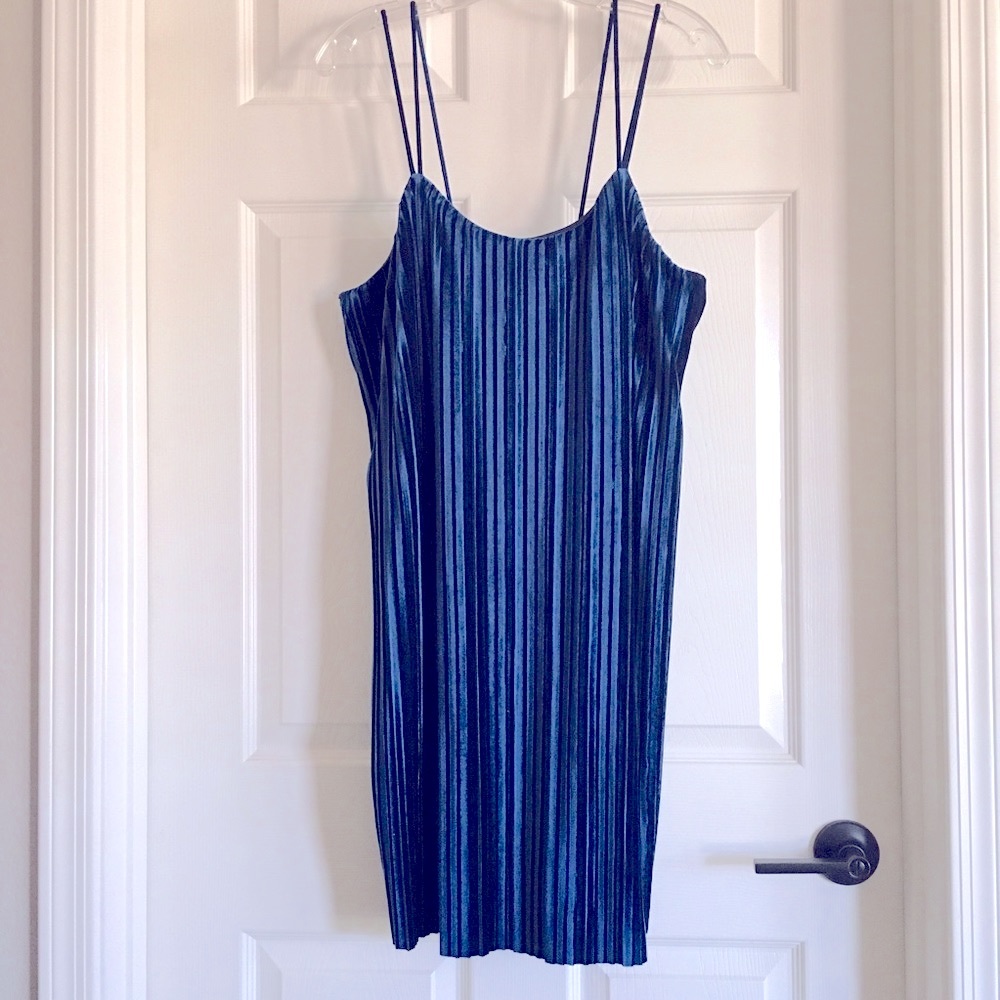 Blue Velvet summer dress by Loveriche New